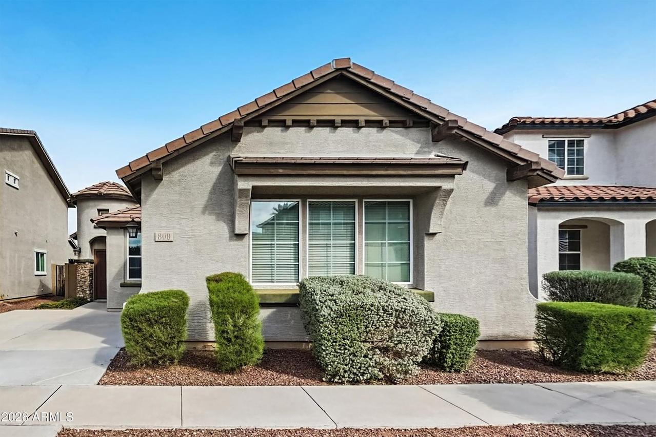808 E Gary Ln., Phoenix, AZ 85042