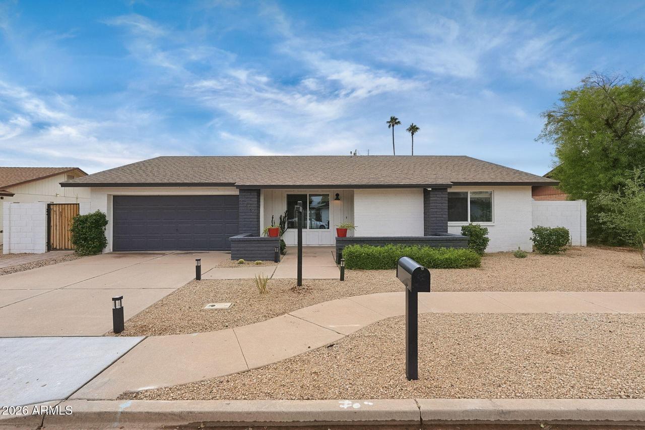 1759 W Nido Ave., Mesa, AZ 85202