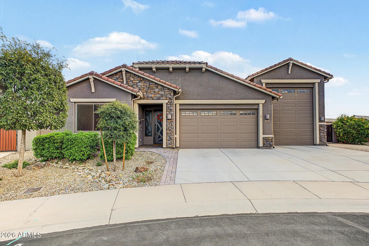 24216 N 169th Dr., Surprise, AZ 85387