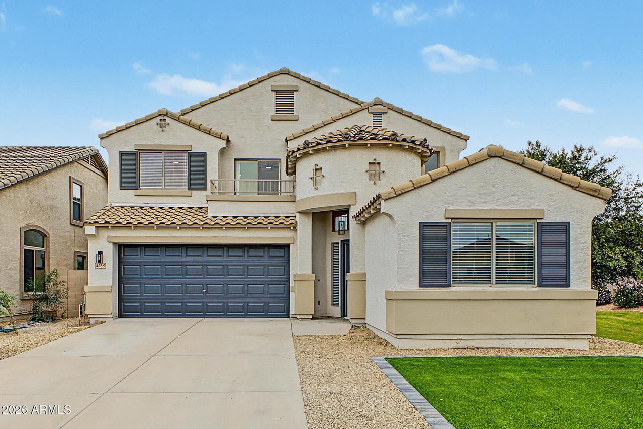 4286 E Rock Dr., San Tan Valley, AZ 85143