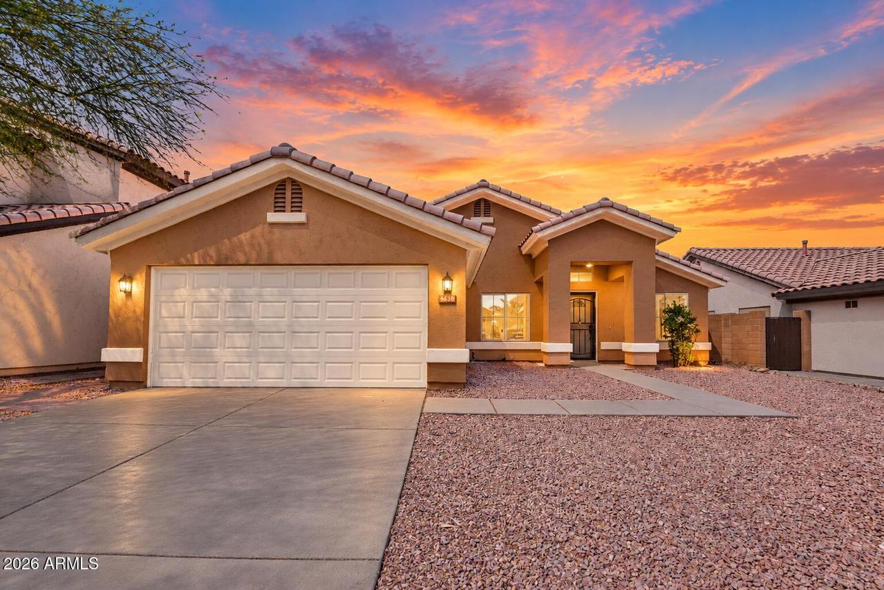 4638 E Summerhaven Dr., Phoenix, AZ 85044