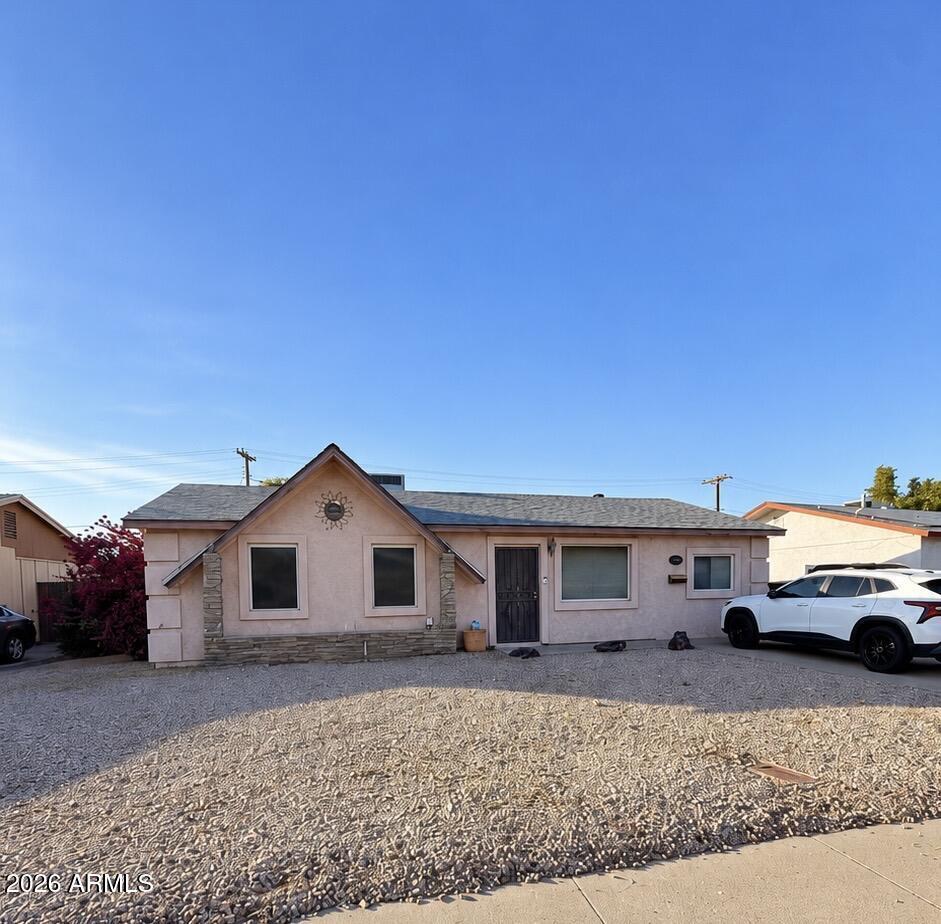 5812 N 64th Ave., Glendale, AZ 85301