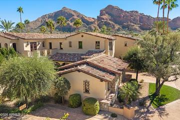 New Homes with Master Bedrooms on the 1st Floor in Paradise Valley: October 17th to October 23rd