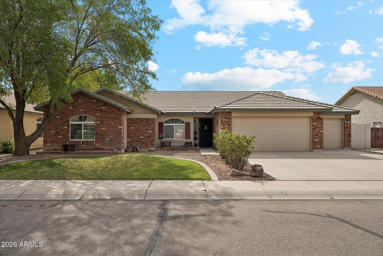 3789 E Whitehall Dr., San Tan Valley, AZ 85140