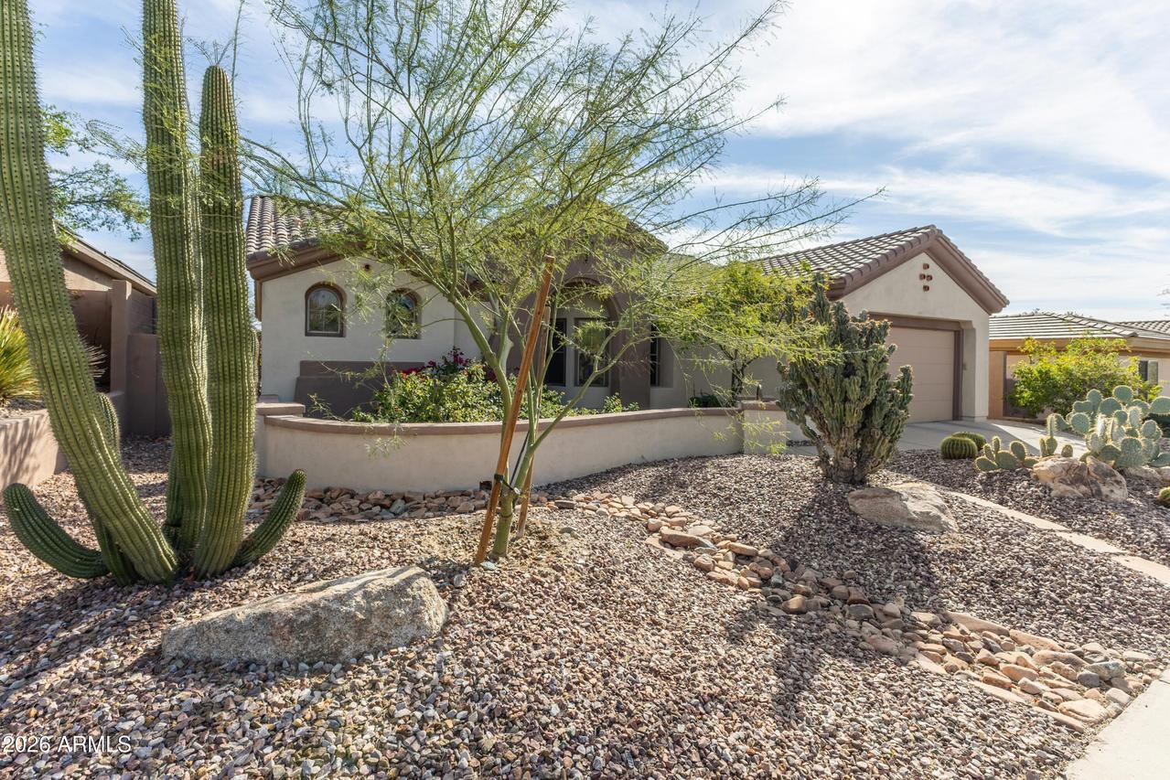 41819 N Iron Horse Ct., Anthem, AZ 85086