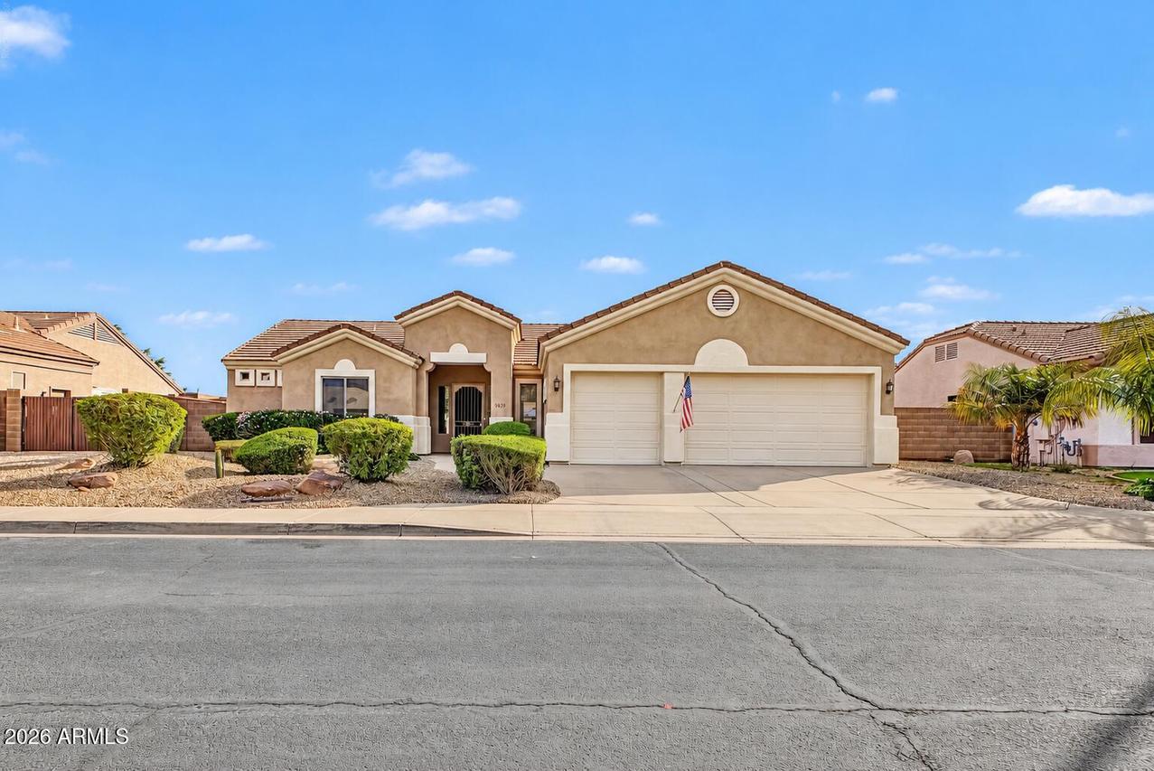 9523 E Glencove St., Mesa, AZ 85207