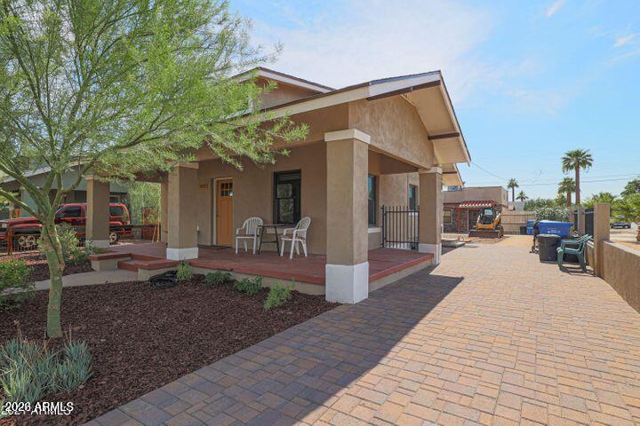 1032 N 10th St., Phoenix, AZ 85006