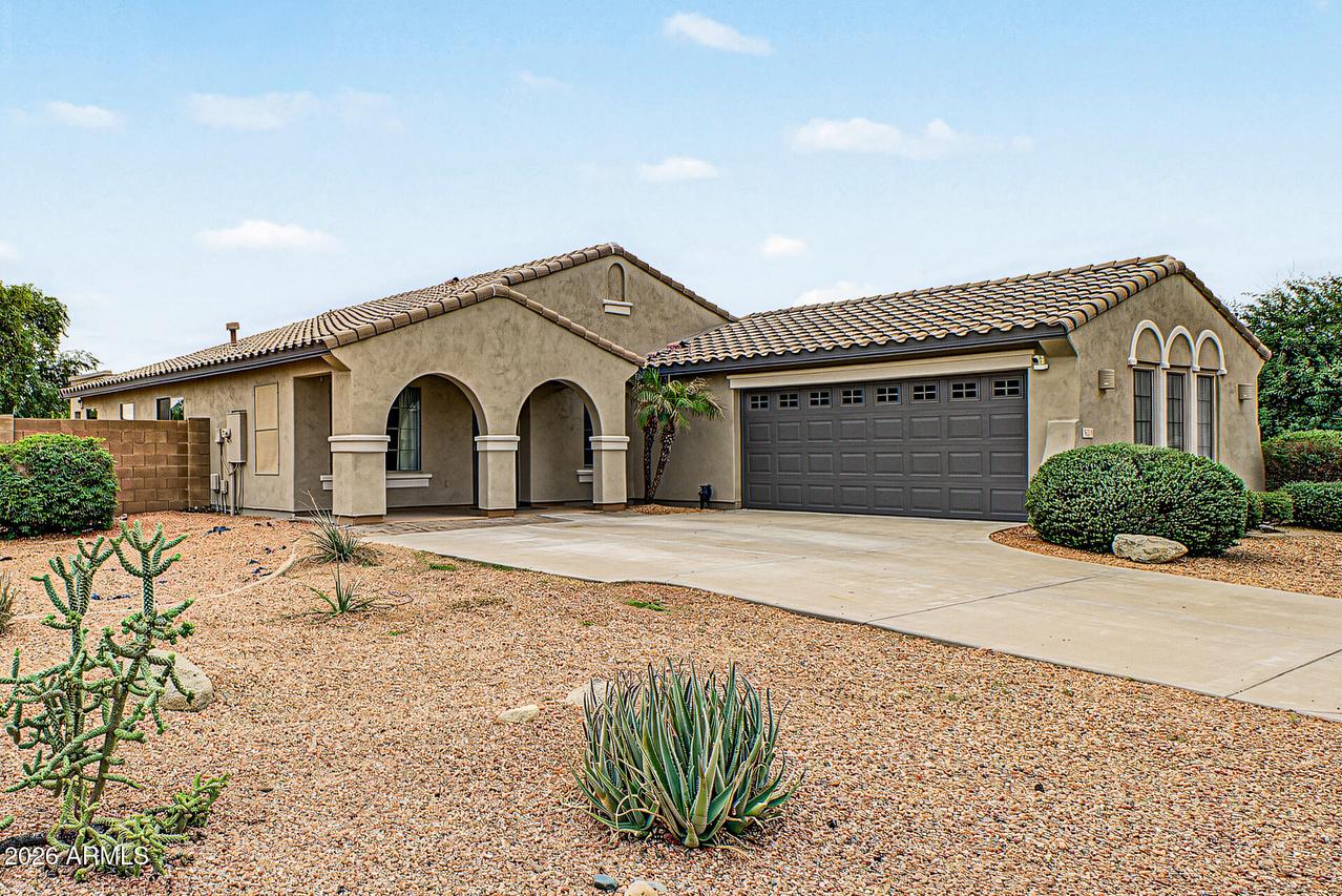 5213 W Magdalena Ln., Laveen, AZ 85339