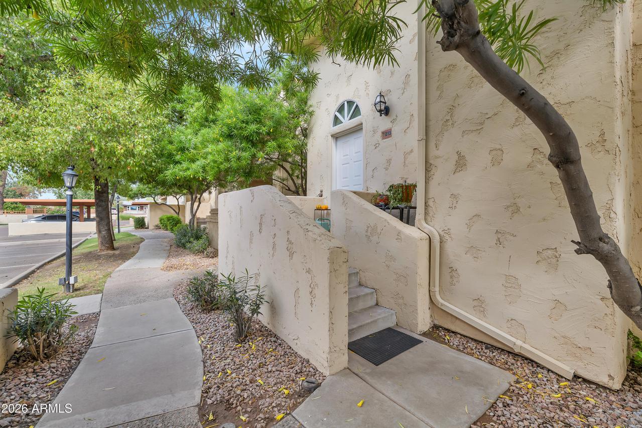 1333 E Morten Ave. #213, Phoenix, AZ 85020