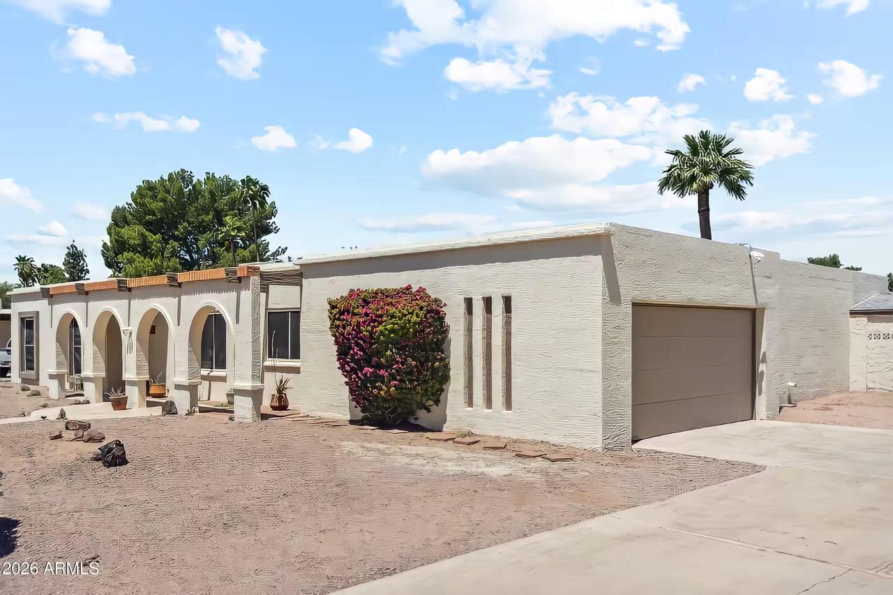 5430 E Charter Oak Rd., Scottsdale, AZ 85254