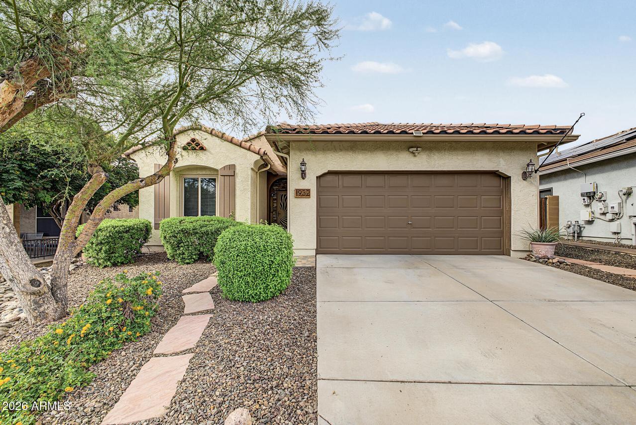 1932 W Big Oak St., Phoenix, AZ 85085