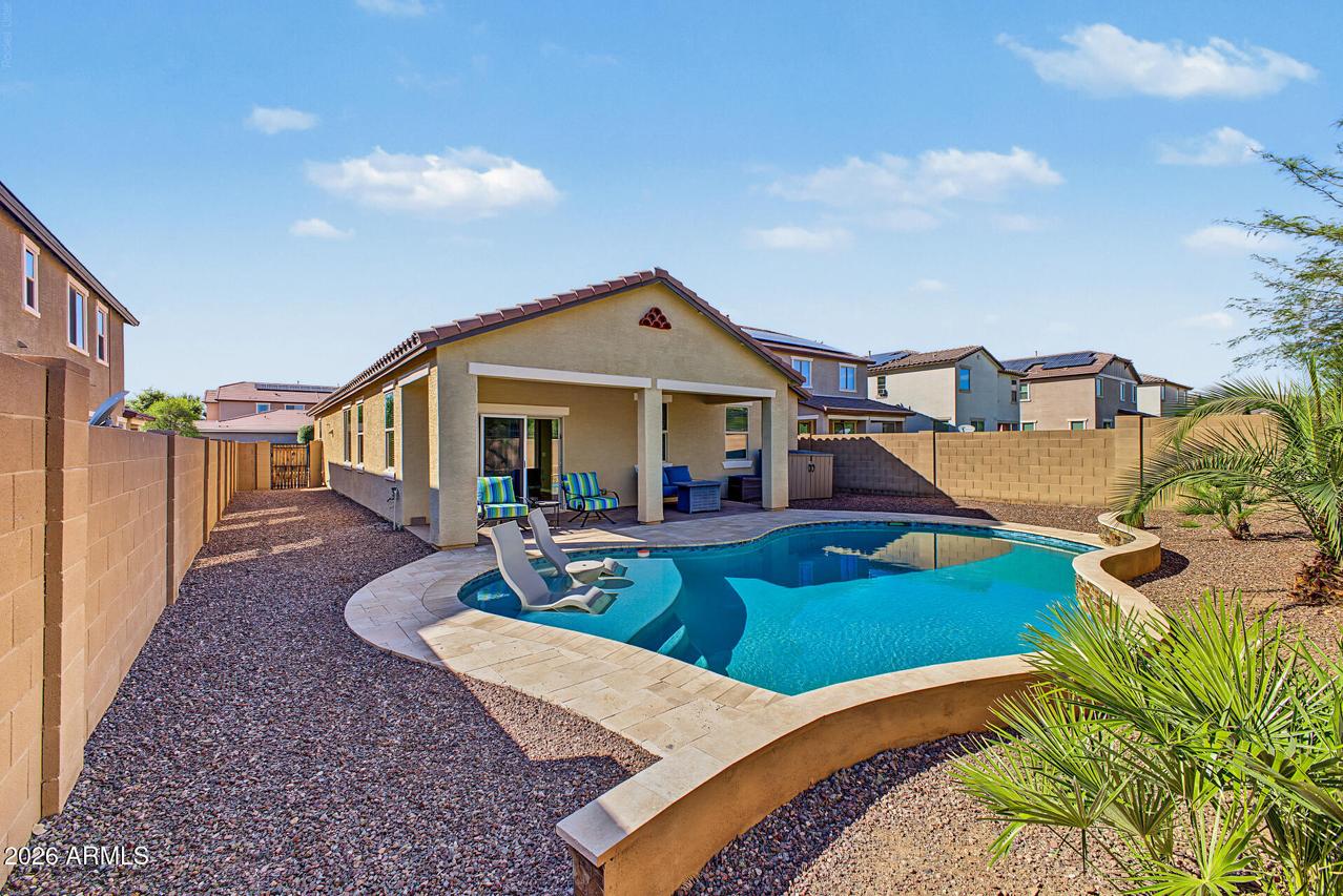 1713 N 211th Dr., Buckeye, AZ 85396
