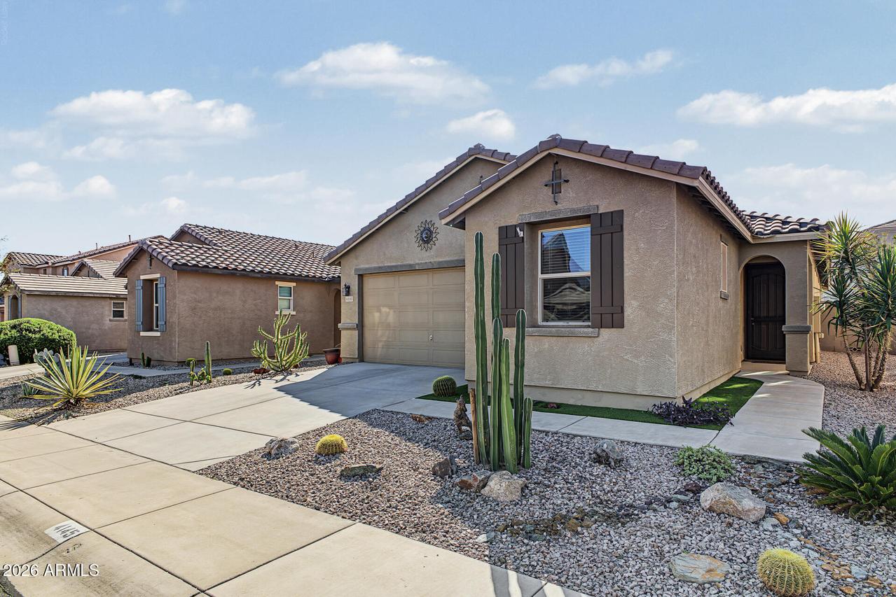 4145 W Kirkland Ave., San Tan Valley, AZ 85144