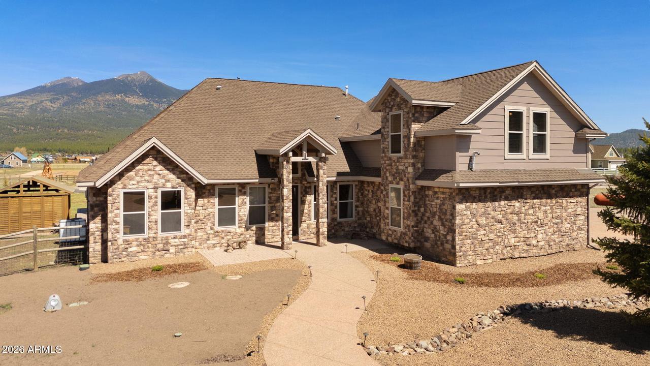 7750 W Suzette Ln., Flagstaff, AZ 86001