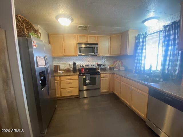 3104 E Broadway Rd. #273, Mesa, AZ 85204