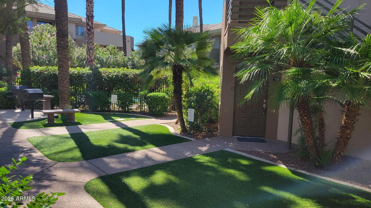 4343 N 21st St. #124, Phoenix, AZ 85016