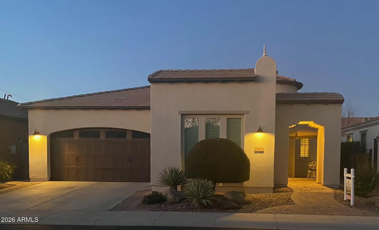 70 E Kennedia Dr., Queen Creek, AZ 85140