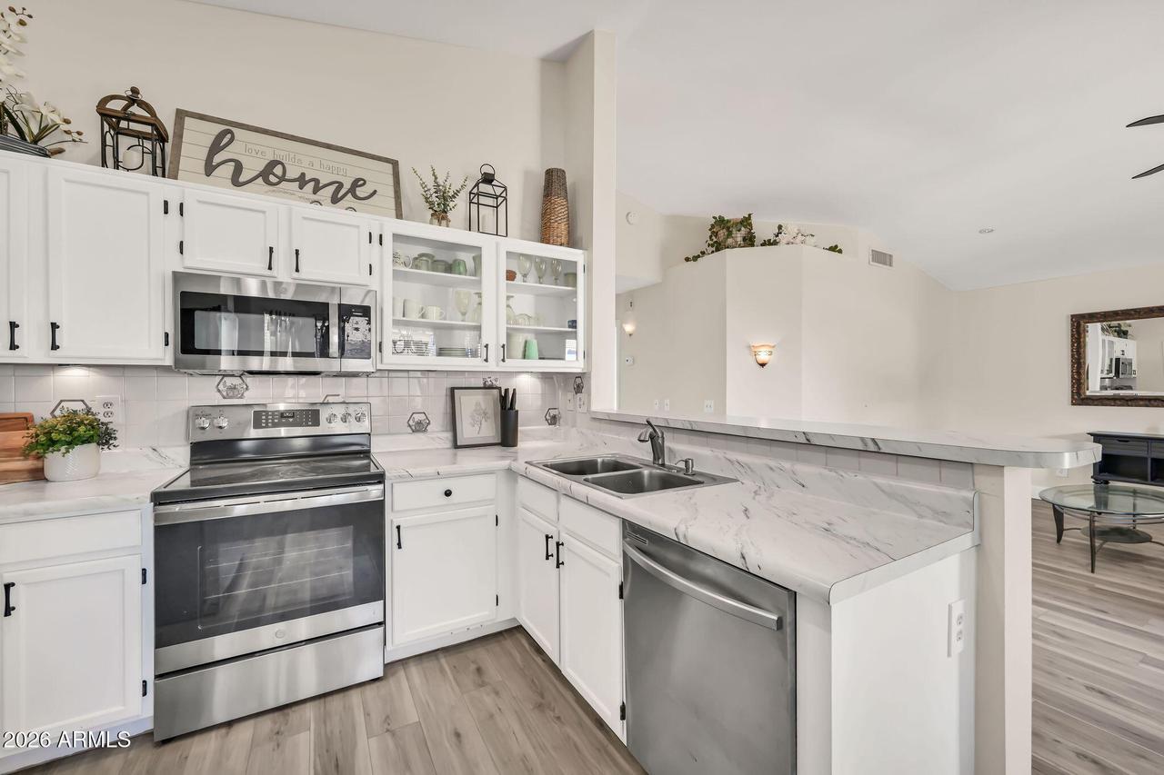 6701 S Coral Gable Dr., Chandler, AZ 85249