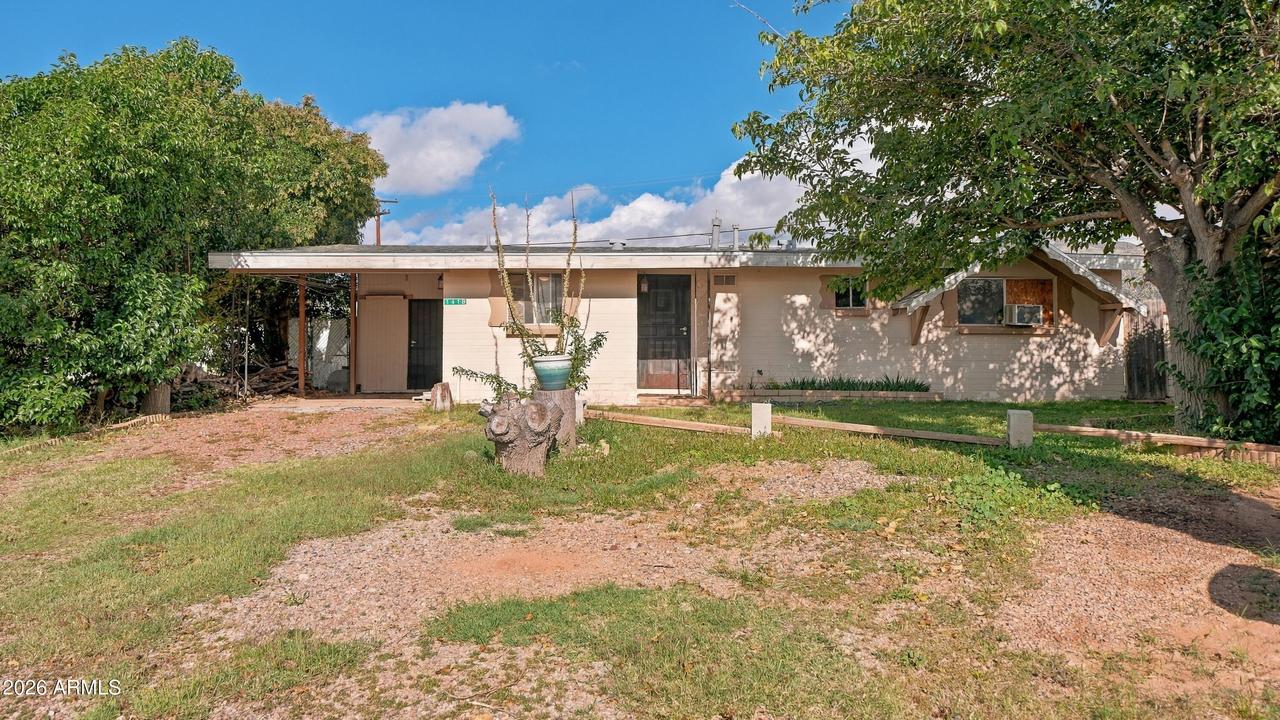 1418 S Calle De Rosas, Bisbee, AZ 85603
