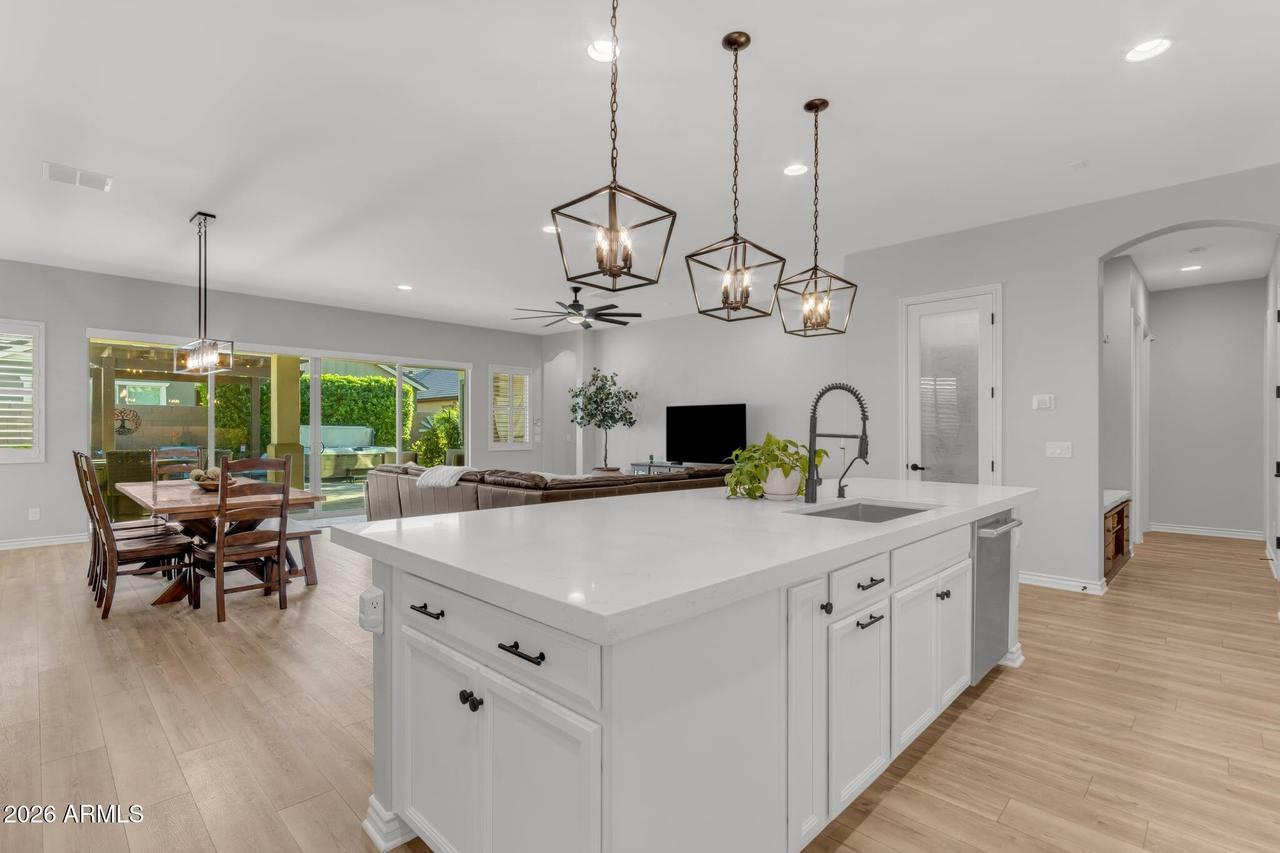 22923 E Mayberry Rd., Queen Creek, AZ 85142