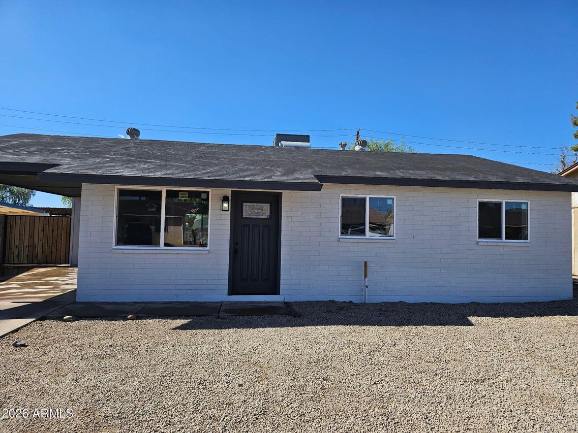 4512 N 70th Dr., Phoenix, AZ 85033