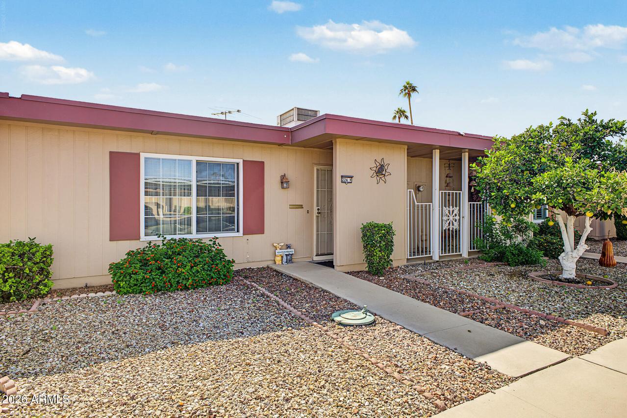 13224 N 98th Ave. #R, Sun City, AZ 85351