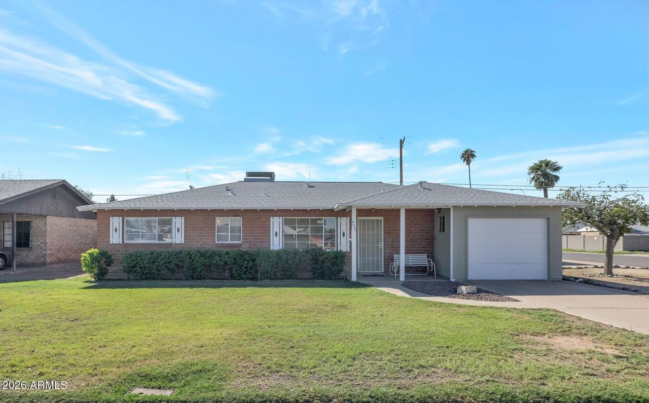 4057 W Rose Ln., Phoenix, AZ 85019