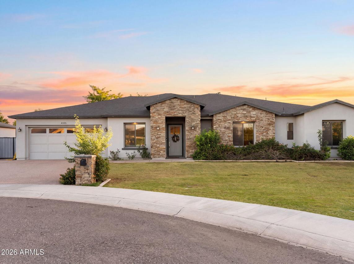 4335 E Kathleen Rd., Phoenix, AZ 85032