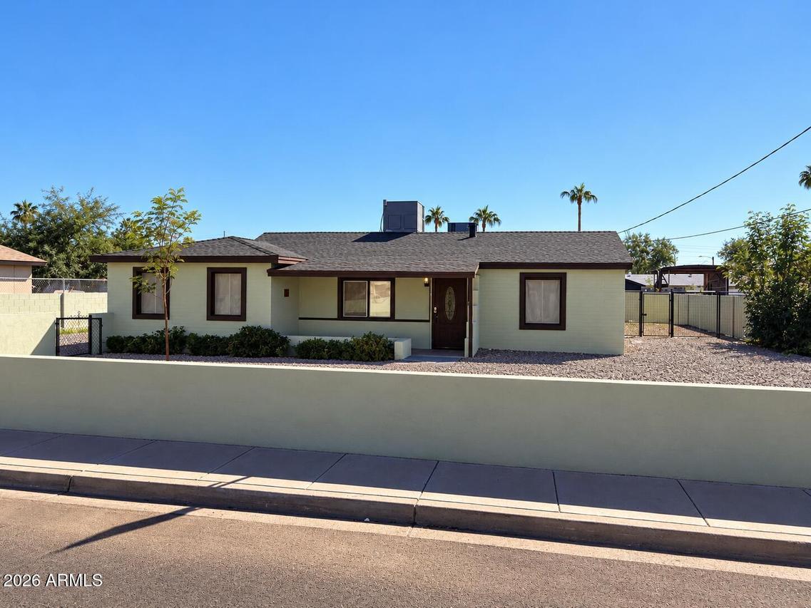 1517 W Sahuaro Dr., Phoenix, AZ 85029