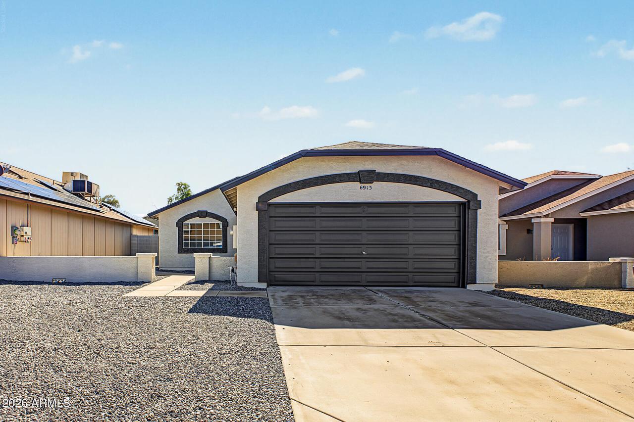 6913 W Nicolet Ave., Glendale, AZ 85303