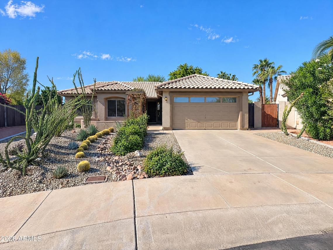 7746 W Wahalla Ln., Glendale, AZ 85308