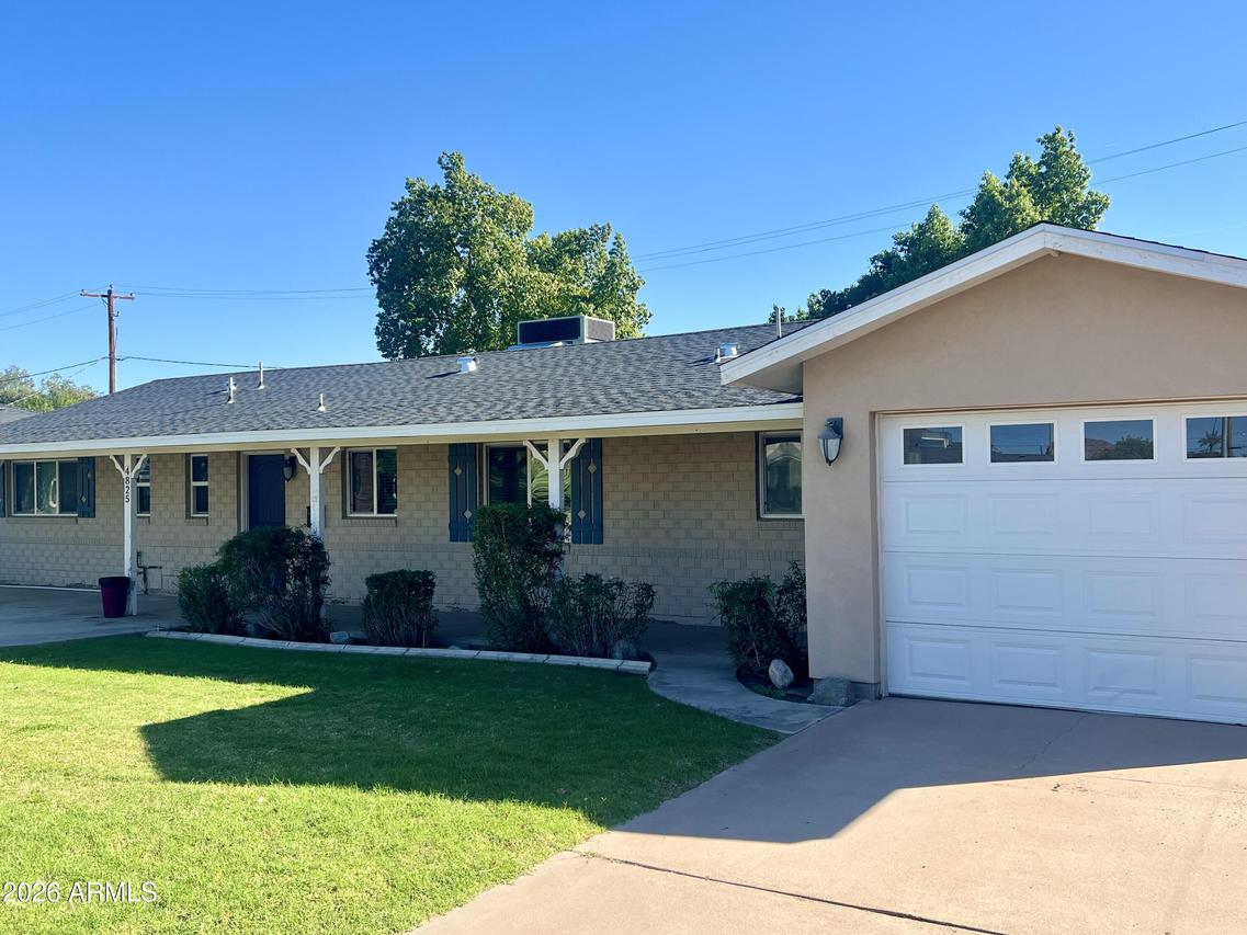 4825 E Pinchot Ave., Phoenix, AZ 85018