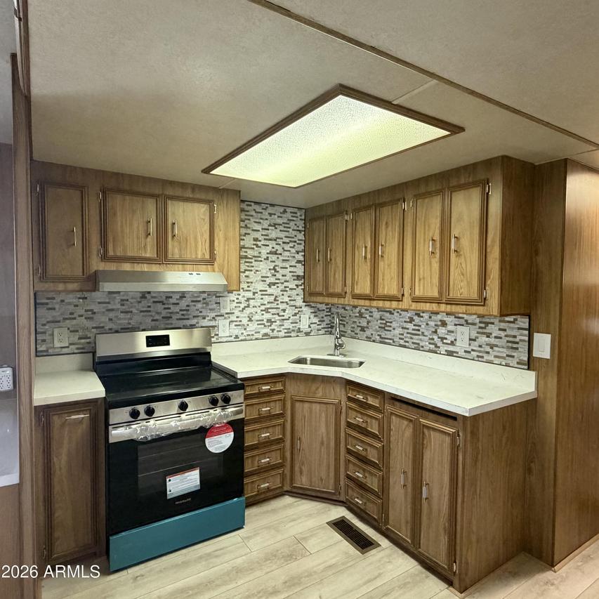 305 S Val Vista Dr. #325, Mesa, AZ 85204