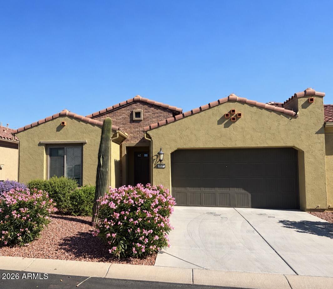 3919 N 163rd Dr., Goodyear, AZ 85395
