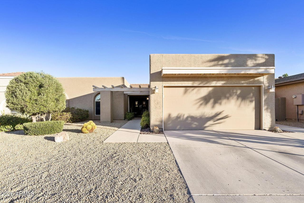 10310 E Silvertree Ct., Sun Lakes, AZ 85248