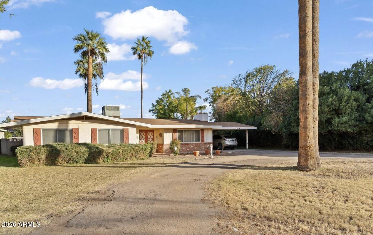 7329 N 16th Ave., Phoenix, AZ 85021