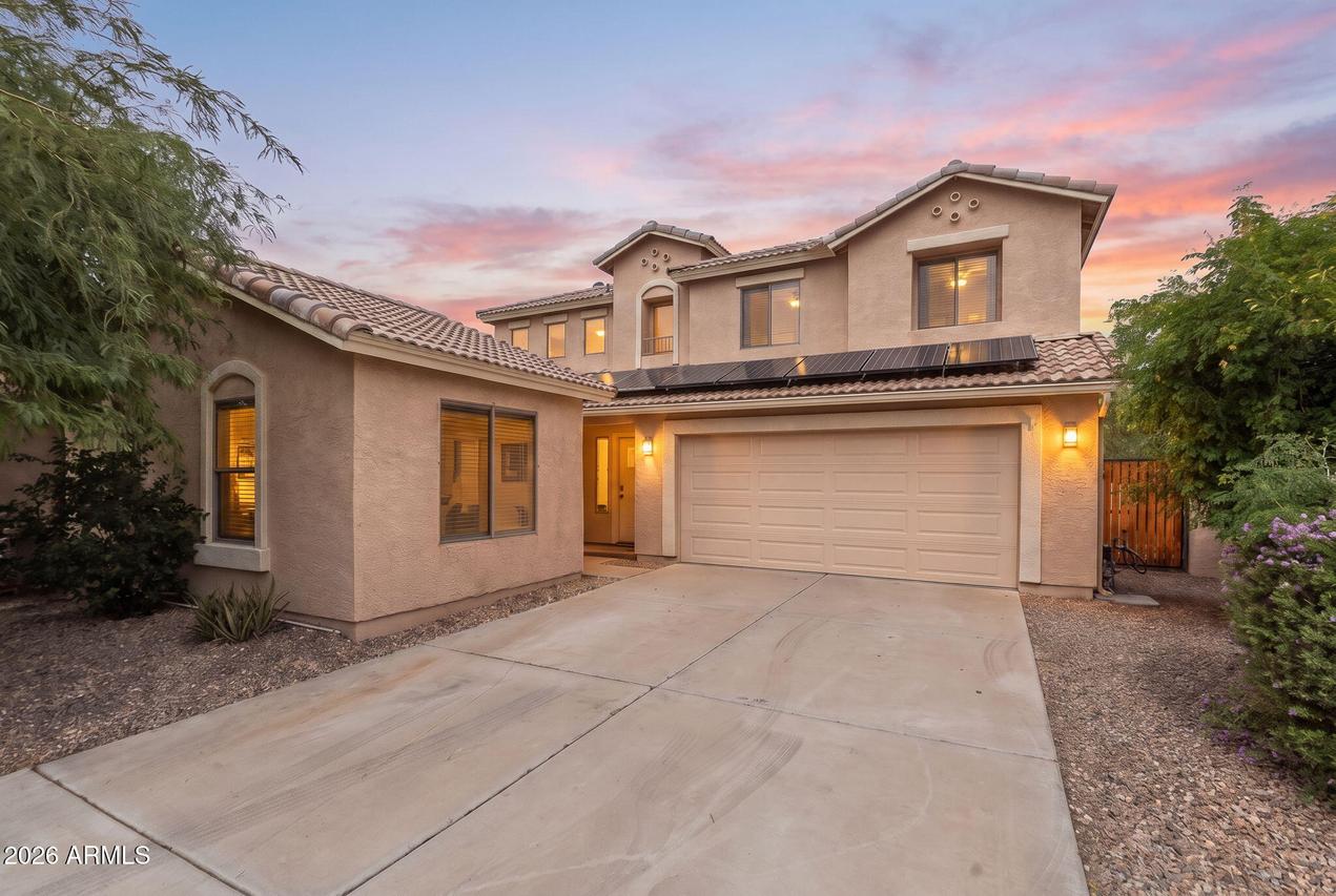 1566 E 10th St., Casa Grande, AZ 85122