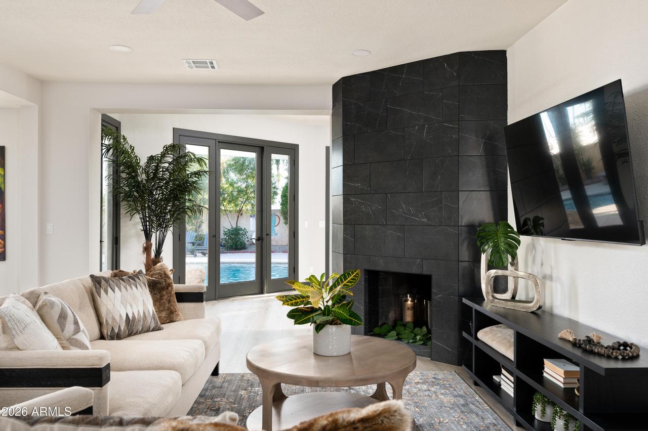 6709 E Phelps Rd., Scottsdale, AZ 85254