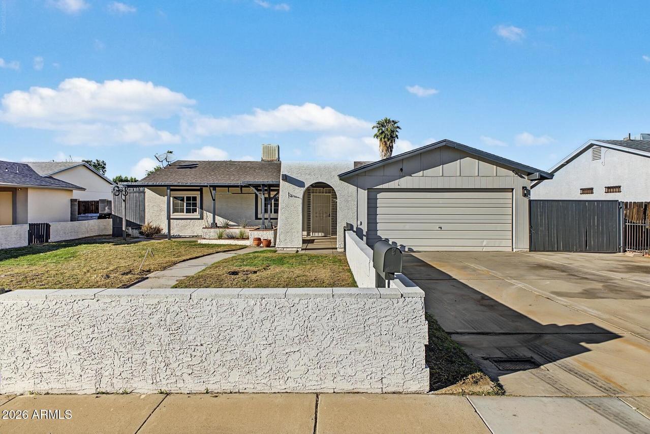 8748 W Columbus Ave., Phoenix, AZ 85037