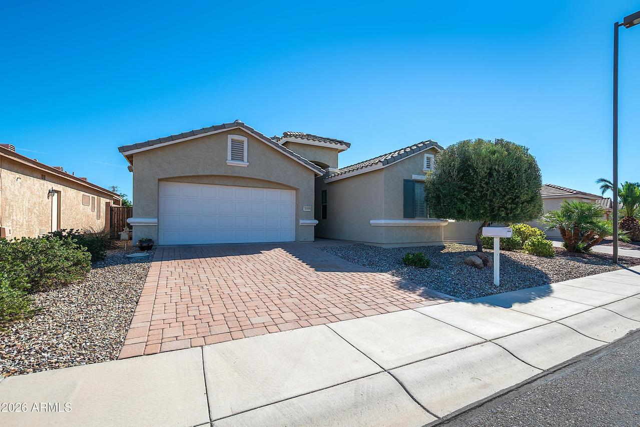 18509 N Canal Dr., Surprise, AZ 85374