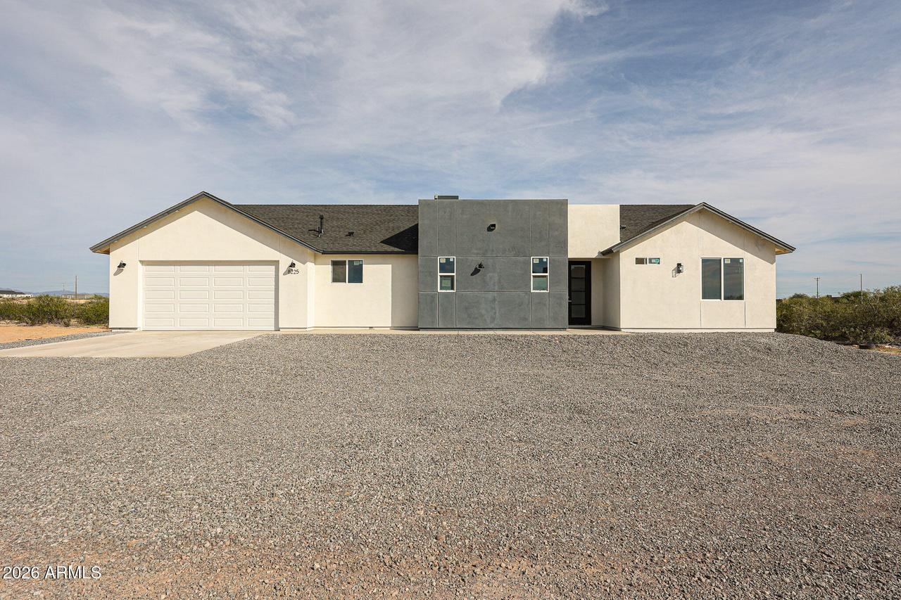 8225 S 351st Ln., Tonopah, AZ 85354
