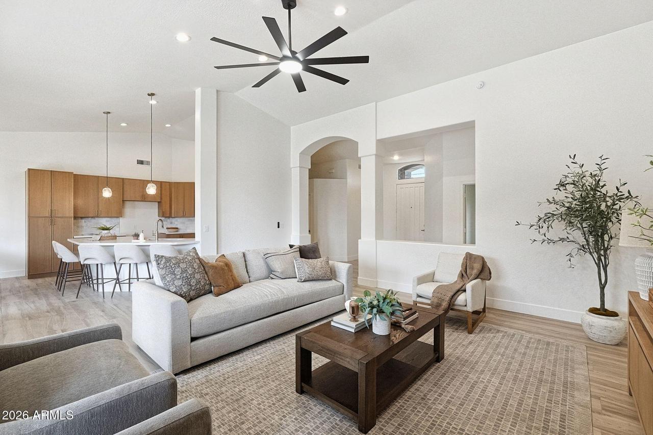 4521 W Villa Linda Dr., Glendale, AZ 85310