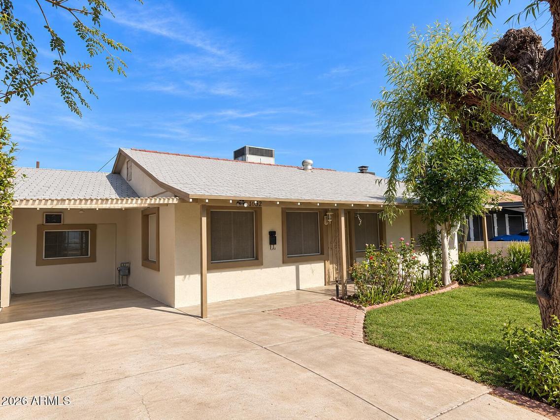 1332 E Weldon Ave., Phoenix, AZ 85014