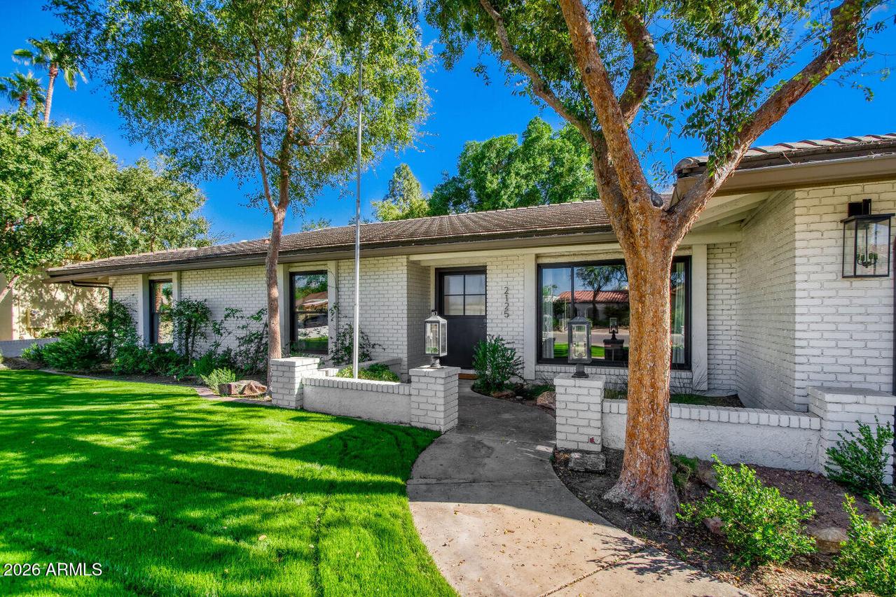 2125 E Vaughn St., Tempe, AZ 85283