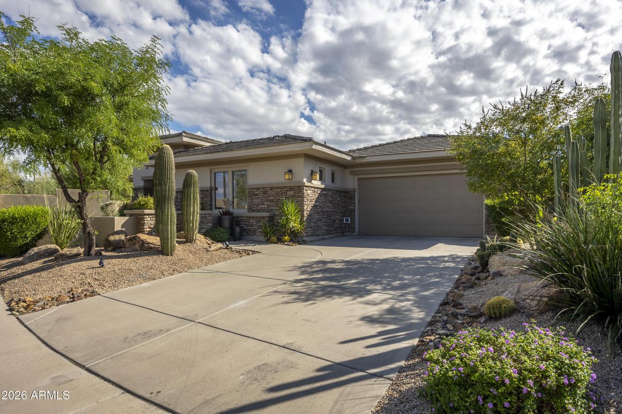 32317 N 16th Ave., Phoenix, AZ 85085