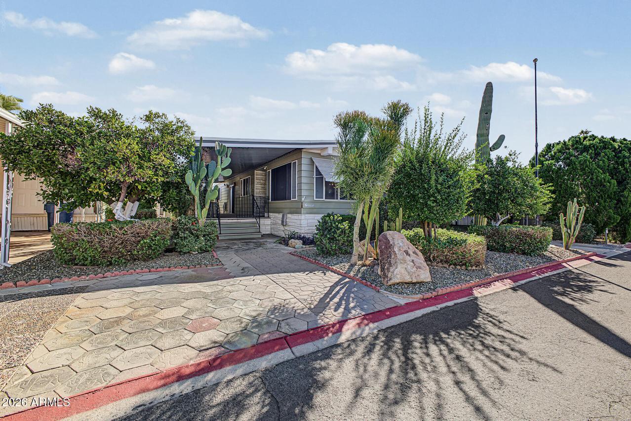 2650 W Union Hills Dr. #308, Phoenix, AZ 85027