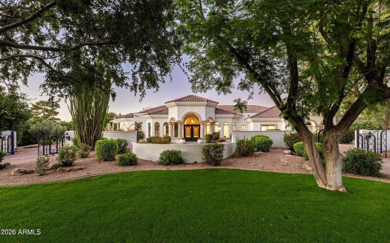 7100 E Berneil Dr., Paradise Valley, AZ 85253