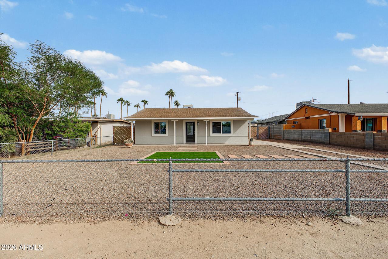 5235 S 1st Ave., Phoenix, AZ 85041