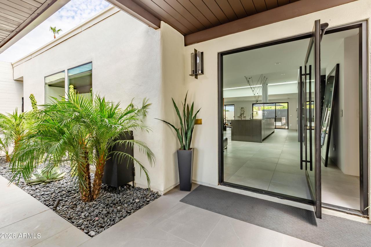 7306 E Joshua Tree Ln., Scottsdale, AZ 85250