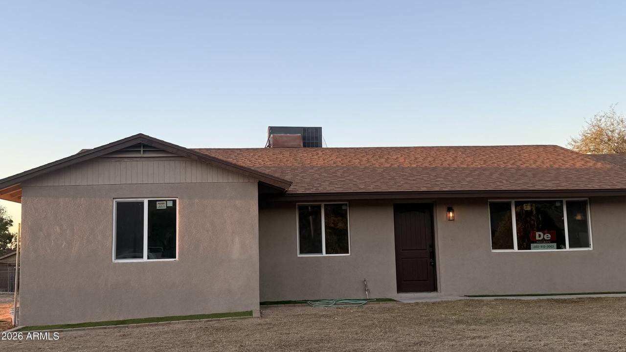 144 W Desert Dr., Phoenix, AZ 85041